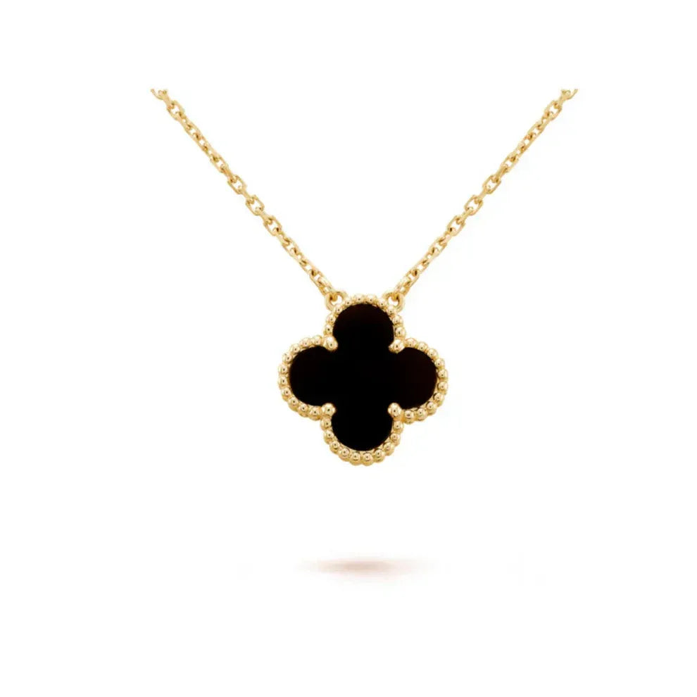 CLOVER NECKLACE