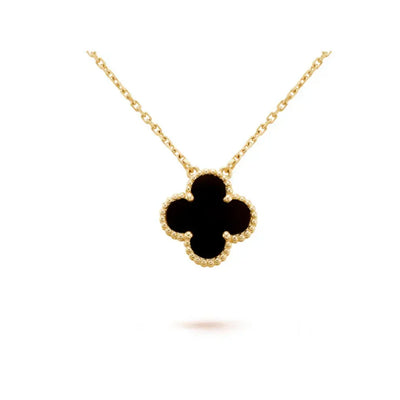 CLOVER NECKLACE